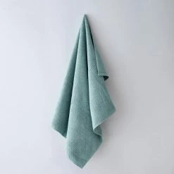 Wholesale 🧨 Northern Pacific 6-Piece Bay Blue Cotton Towel Set by Tommy Bahama 👍 -Harper Lane Sales bay blue tommy bahama bath towels ushsac1166019 31 1000