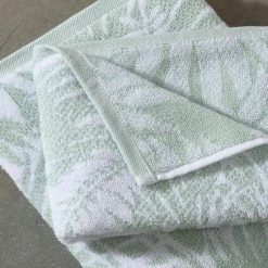 Best Pirce ๐ Lago Palm 6-Piece Green Floral Cotton Towel Set by Tommy Bahama ๐งจ 7 Best Pirce ๐ Lago Palm 6-Piece Green Floral Cotton Towel Set by Tommy Bahama ๐งจ -Harper Lane Sales green tommy bahama bath towels ushsac1182058 4f 1000