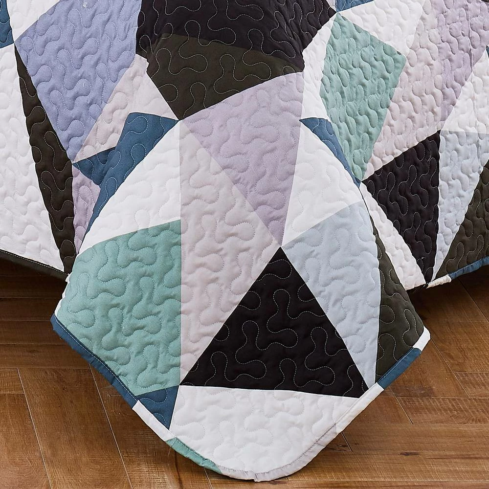 Best deal ๐ Triangle Geometric 3-Piece Blue Microfiber Full/Queen Quilt Set by Harper Lane ๐ฏ 3 Best deal ๐ Triangle Geometric 3-Piece Blue Microfiber Full/Queen Quilt Set by Harper Lane ๐ฏ - Image 3