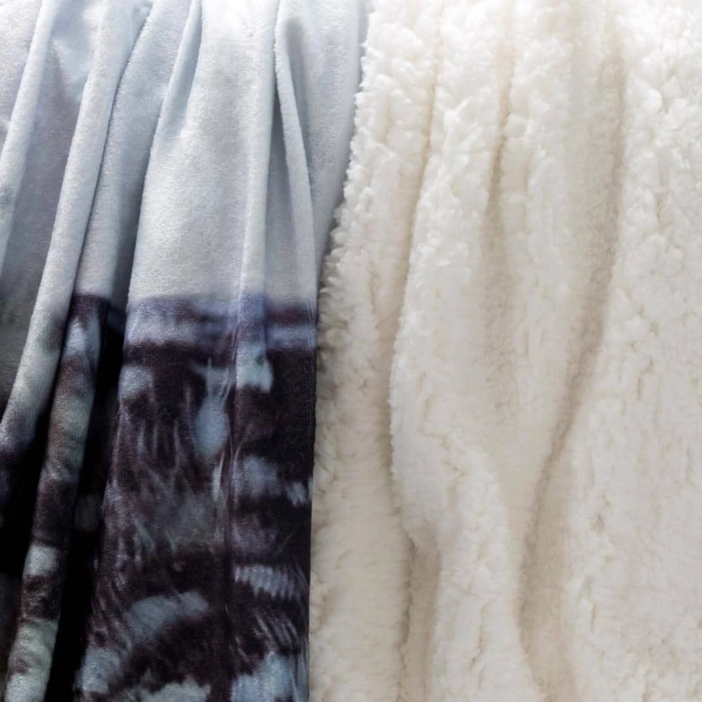 Best deal ๐ Multi-Color Owl Print Sherpa Fleece Blanket by Lavish Home ๐ 2 Best deal ๐ Multi-Color Owl Print Sherpa Fleece Blanket by Lavish Home ๐ - Image 2