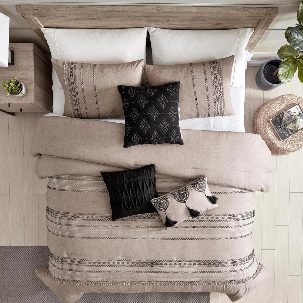 Flash Sale ๐ Octavia 6-piece Embellished Microfiber Queen Comforter Set by MODERN THREADS ๐คฉ 2 Flash Sale ๐ Octavia 6-piece Embellished Microfiber Queen Comforter Set by MODERN THREADS ๐คฉ - Image 2