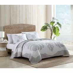 Brand new ✔️ Molokai 1-Piece Gray Cotton King Quilt by Tommy Bahama ✨
